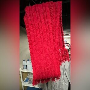 Handmade Chunky Red Cable Knit Scarf with Tassels NWT Giveaway
